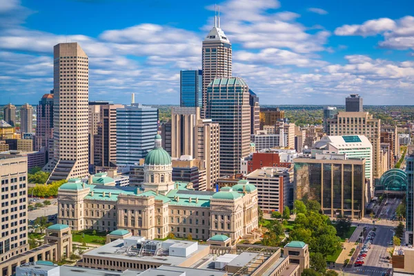 Panorama Centra Města Indianapolis Indiana Usa Státní Dům Soumraku — Stock fotografie