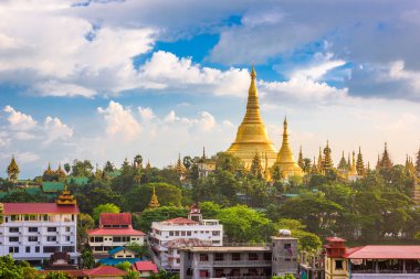Yangon, Myanmar manzarası Shwedagon Pagoda ile.