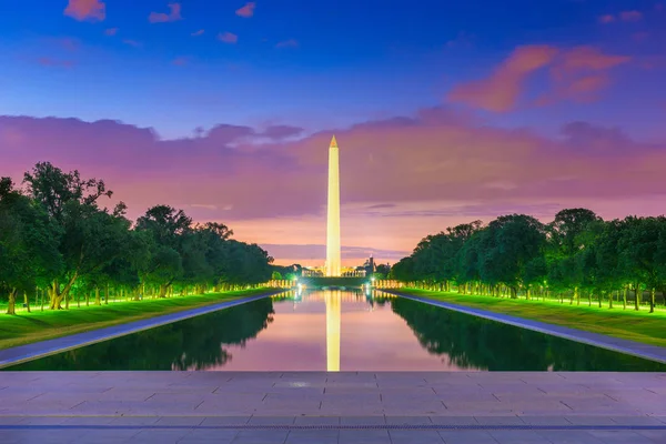 Washington Monument Auf Dem Spiegelnden Pool Washington Usa Morgengrauen — Stockfoto