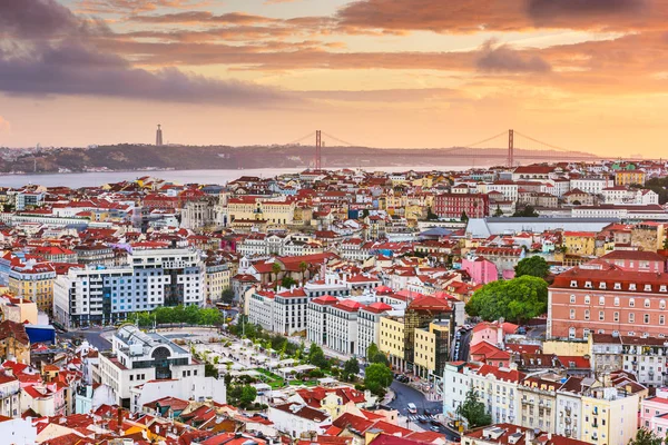 Lissabon Portugiesische Stadtsilhouette Mit Dem Schloss Sao Jorge Und Dem — Stockfoto