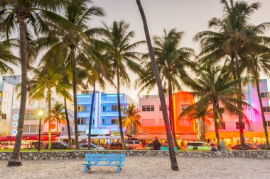 Miami Beach, Florida, ABD Ocean Drive üzerinde. 