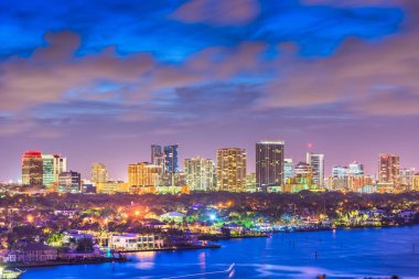 Fort Lauderdale, Florida, ABD skyline 