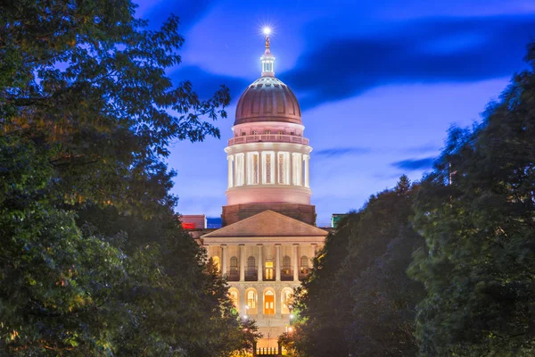 The Maine State House en Augusta, Maine, EE.UU. — Foto de Stock