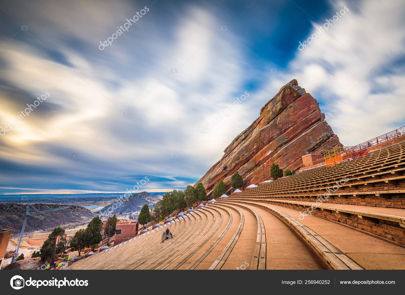 Red Rocks Amphitheatre Stock Photos Royalty Free Red Rocks Amphitheatre Images Depositphotos
