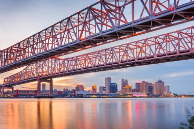 New Orleans, Louisiana, USA at Crescent City Connection Bridge o clipart