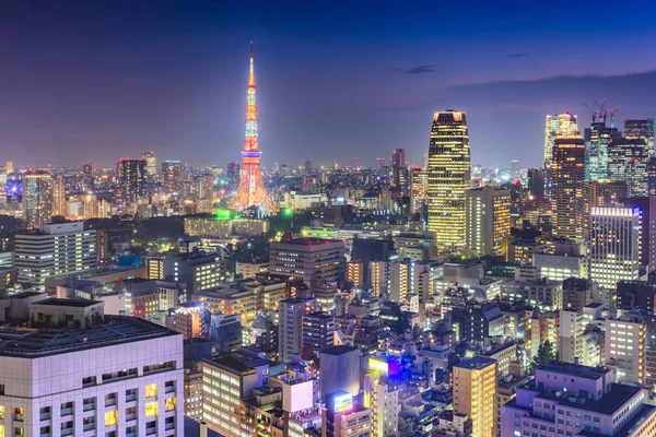 Tokyo, Japan stadsgezicht en toren — Stockfoto