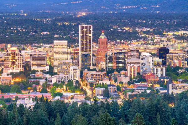 Портленд, штат Орегон, США Downtown — стокове фото