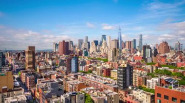 New York, New York, ABD şehir merkezi silueti gün içinde zaman atlamalı.