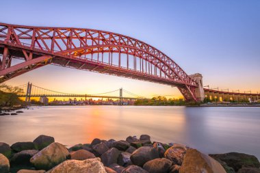 Hell Gate Köprüsü, New York City 'de