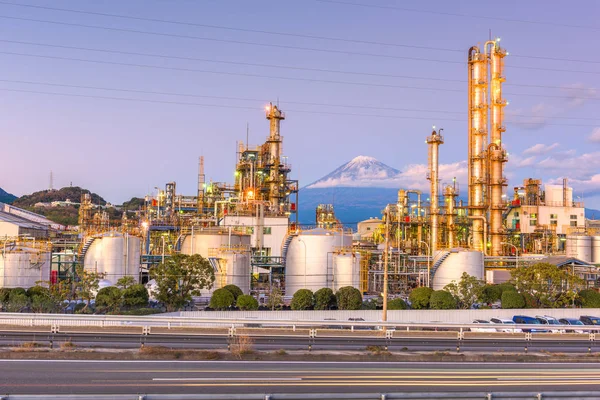 Mt. Fuji, Japan viewed from behind factories — Stock Photo, Image