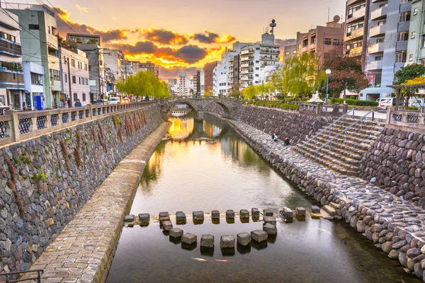 Nagasaki Giappone Paesaggio Urbano Con Megane Spectacles Bridge Tramonto — Foto Stock