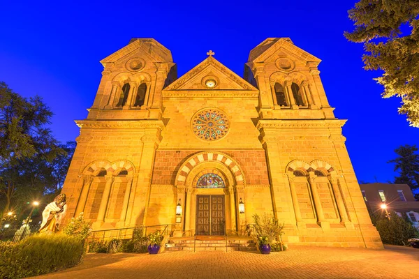 Cathedral Basilica of St. Franciskus av Assisi i Santa Fe, New Mex — Stockfoto