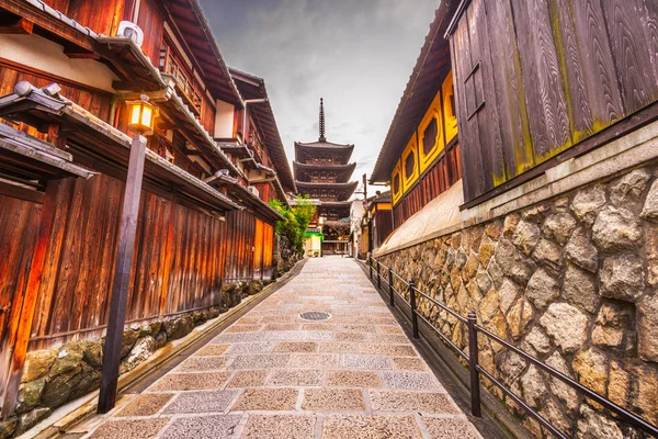 Kyoto Alacakaranlıkta Higashiyama Ilçesinde Japonya Eski Şehir Sokakları — Stok fotoğraf