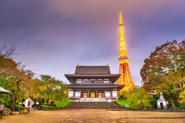 Tóquio, Japão torre e templo — Fotografia de Stock