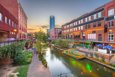 Oklahoma City, Oklahoma, Abd cityscape içinde Bricktown 