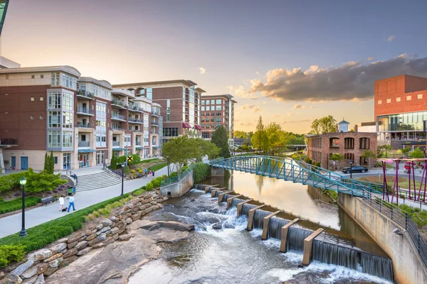 Greenville South Carolina Usa Downtown Cityscape Schemering — Stockfoto