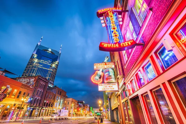 Dolní Broadwaye Honky Tonks Nashville, Tennessee — Stock fotografie