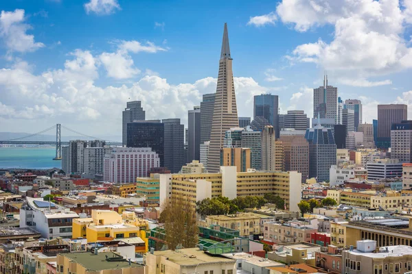 Skyline San Francisco, Каліфорнія, США — стокове фото