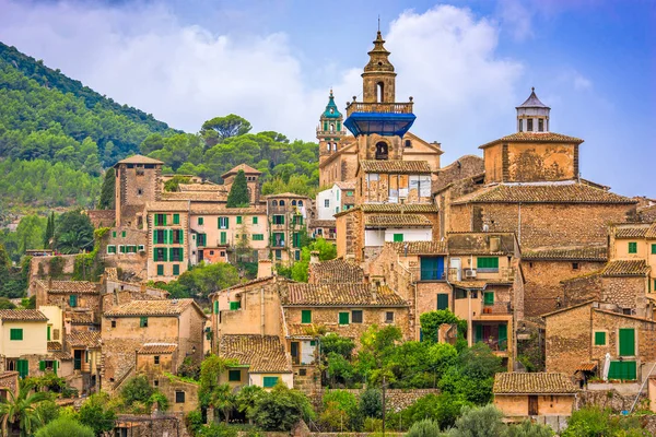 Valldemossa, Mallorca, Spanien historisk by. — Stockfoto