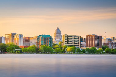 Madison, Wisconsin, Usa şehir merkezi silueti
