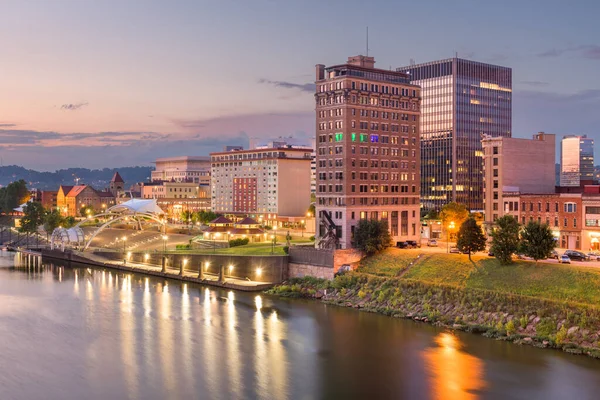 Charleston West Virginia Verenigde Staten Skyline Kanawha Rivier Schemering — Stockfoto