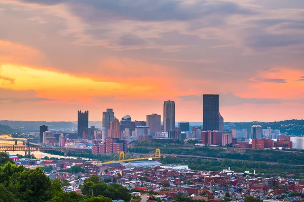 Pittsburgh Pennsylvania Usa Skyline Déli Oldalon Alkonyatkor — Stock Fotó