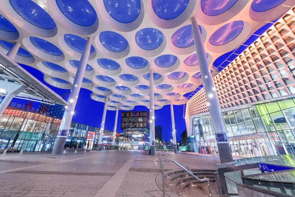 Utrecht Nederland Februari 2020 Station Utrecht Centraal Vanaf Stationsplein Met — Stockfoto