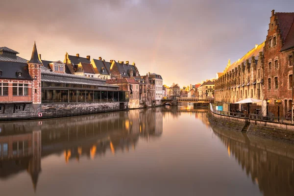 Gent Belgiens Gamla Stadsbild Vid Floden Leie Skymningen — Stockfoto