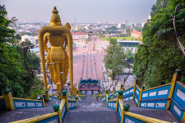 Estatua Entrada Las Cuevas Batu Cerca Kuala Lumpur Malasia — Foto de Stock