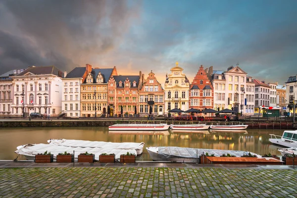 Gand Belgio Cityscape Città Vecchia Battelli Dal Graslei Crepuscolo — Foto Stock