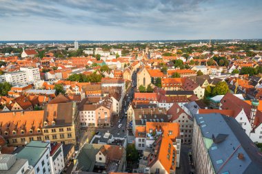Augsburg, Almanya 'nın çatı manzarası.
