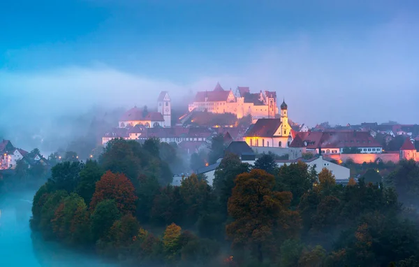 Fussen Německo Staré Město Řece Lech Mlhavého Soumraku — Stock fotografie