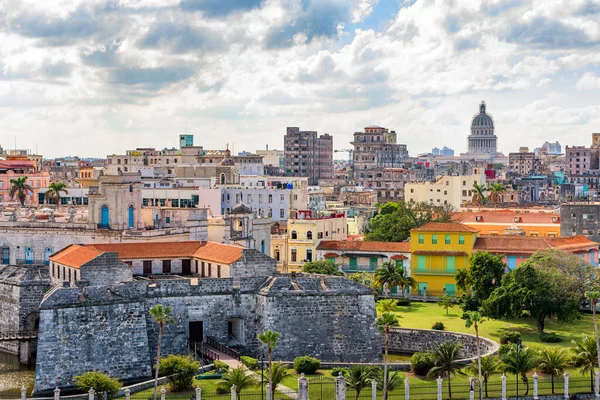 Havana Cuba Skyline Baixa Com Capitólio — Fotografia de Stock