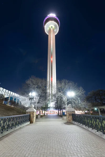 San Antoio Texas 2018年1月31日 夜のアメリカの塔 1968年には750フィート 229メートル の展望台がオープンしました — ストック写真