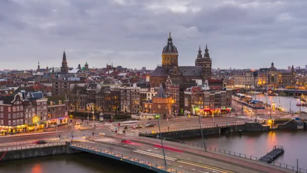 Amsterdam Holanda Cidade Paisagem Urbana Sobre Centro Antigo Com Basílica — Vídeo de Stock