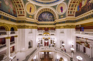 HARRISBURG, PENNSYLVANIA - 23 Kasım 2016: Pennsylvania Eyalet Meclisi Temsilciler Meclisi 'nin rotundası.