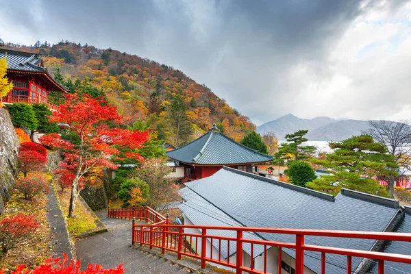 日本Nikko秋天从川集寺建筑群观看 — 图库照片