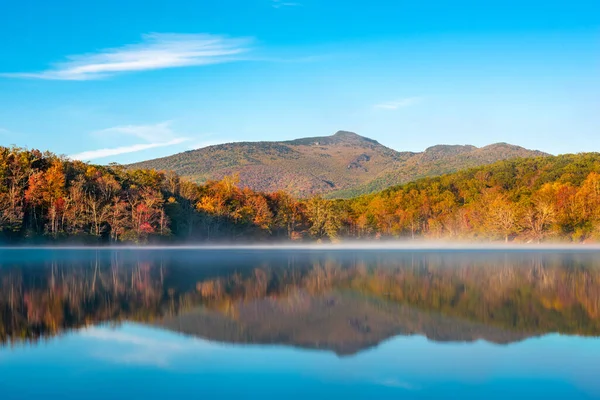 Grandfather Mountain Carolina Del Norte Estados Unidos Price Lake Otoño — Foto de Stock