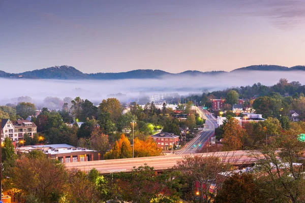 Asheville Βόρεια Καρολίνα Ηπα Στο Κέντρο Του Ορίζοντα Σούρουπο — Φωτογραφία Αρχείου