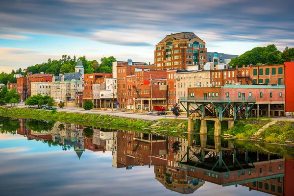 Augusta Maine Eua Skyline Rio Kennedy Pela Manhã — Fotografia de Stock