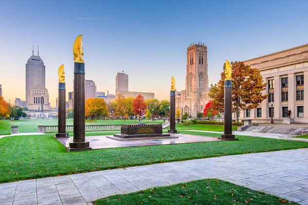 Indianápolis Indiana Monumentos Horizonte Del Centro Atardecer —  Fotos de Stock