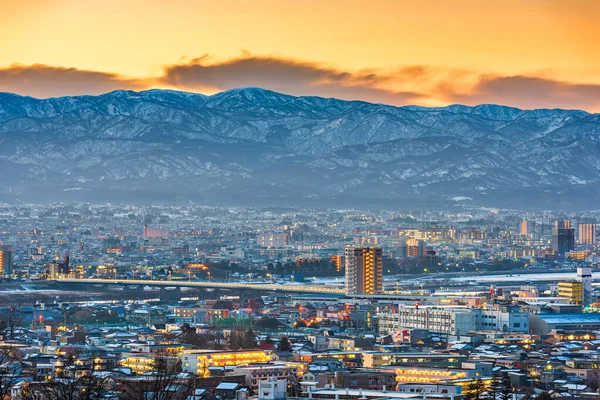 Toyama Japón Skyline Céntrico Ciudad Con Montaña Tateyama Amanecer — Foto de Stock