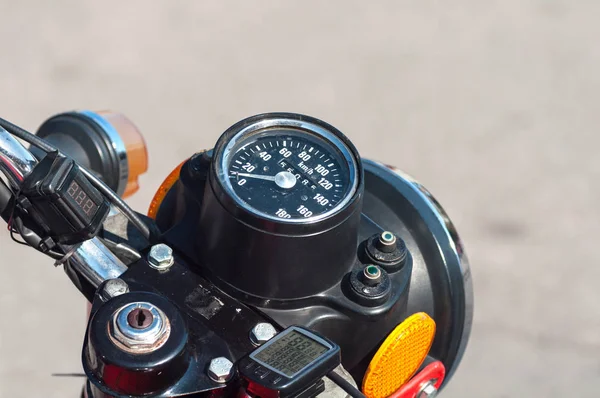 Régi Modell Sebességmérő Egy Motorkerékpár — Stock Fotó
