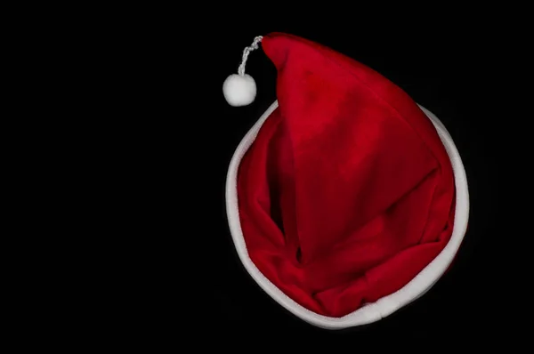 Cappello Rosso Babbo Natale Bellissimo Stile Sfondo Nero Cappello Natalizio — Foto Stock