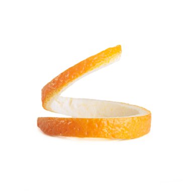 Beyaz arka plan üzerinde izole portakal kabuğu yarım daire