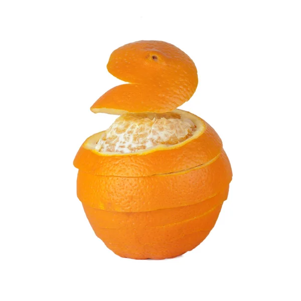 Corte en espiral naranja aislado sobre fondo blanco — Foto de Stock