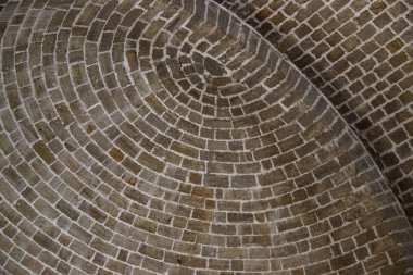 Bir pencere ile kilisenin antik kubbesi. Aziz Nikolaos Kilisesi (Demre).