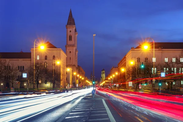 Église Saint-Louis la nuit, Munich, Allemagne — Photo