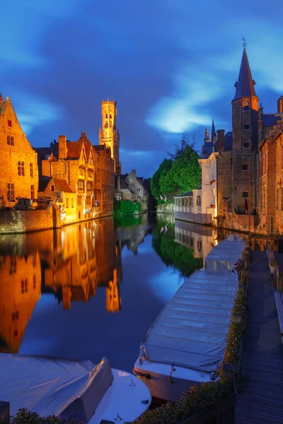 Torre Belfort de Rozenhoedkaai en Brujas —  Fotos de Stock