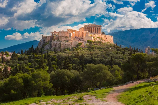 Acrópole Hill and Parthenon em Athens, Grécia — Fotografia de Stock